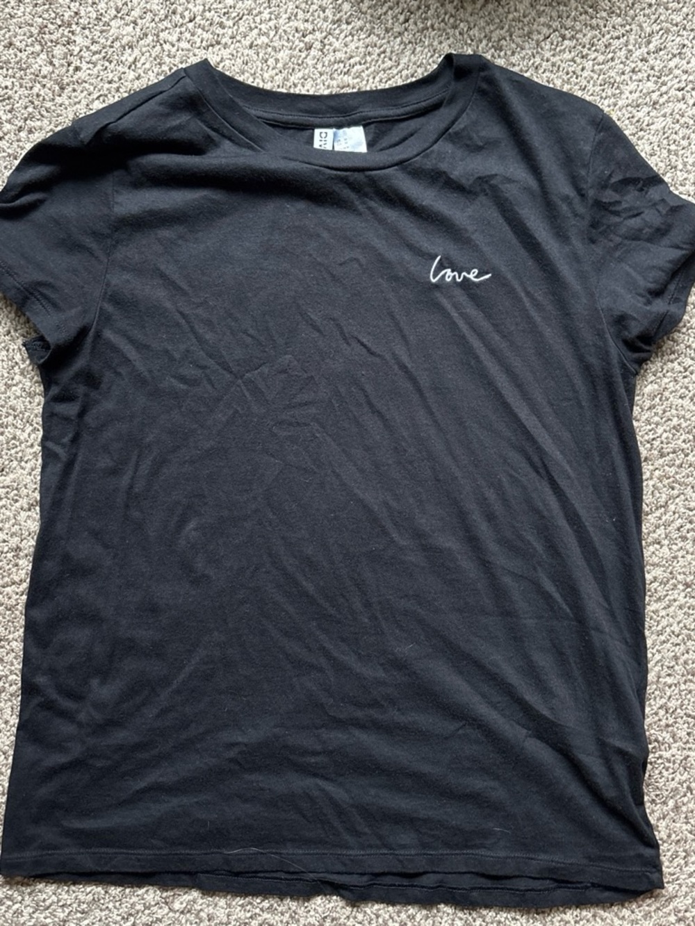 H&M Black Short-Sleeve Tee with White "love" Script